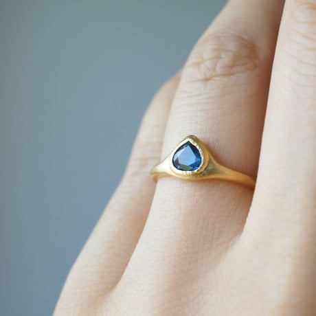 Sapphire Ring/Drop/Blue