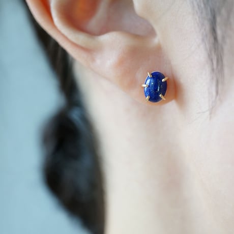 Lapis lazuli earring/Cabochon  ＊Single