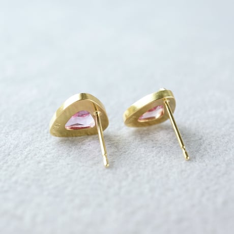 Sapphire Earrings/Stud/RedxPink *