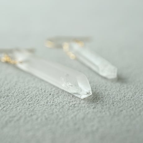 Quartz Earrings/Crystal ice pillar/Hook ■イヤリング対応あり■