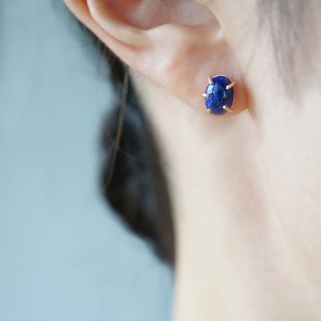Lapis lazuli earring/Cabochon  ＊Single