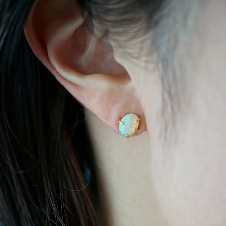 Opal earring/Cabochon  ＊Single