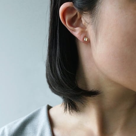 K18YG x K18WG Combination Earrings *