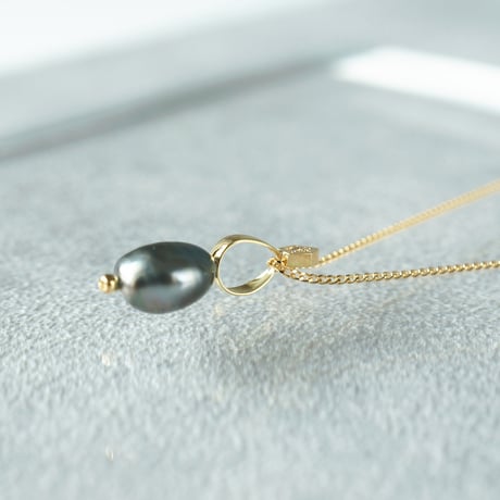Tahitian Pearl Tiny Necklace/Diamond