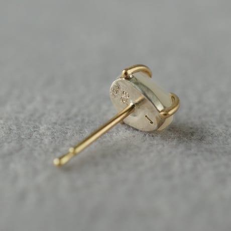 Shell Earring ＊Single