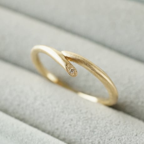 K18 Twig Ring/Wave *