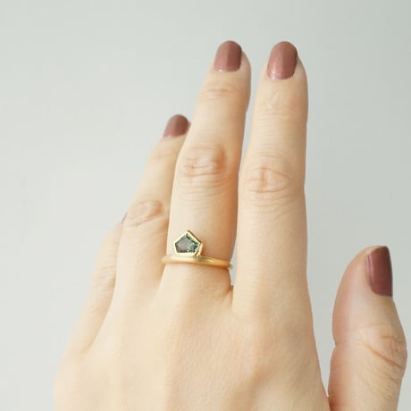 Sapphire Ring/Pentagon/Green