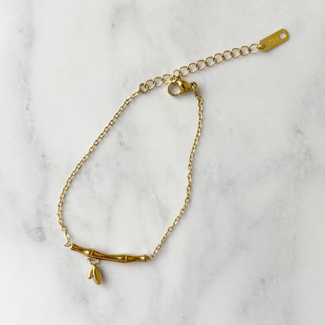 アクセサリー YUMI ◇揺れる宝石◇誕生石対応◇Tiara Heart ティアラハート