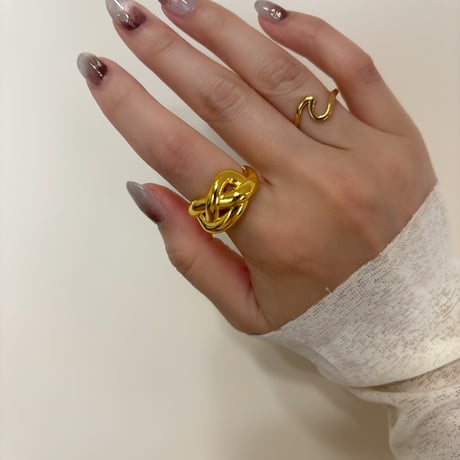 ring 302