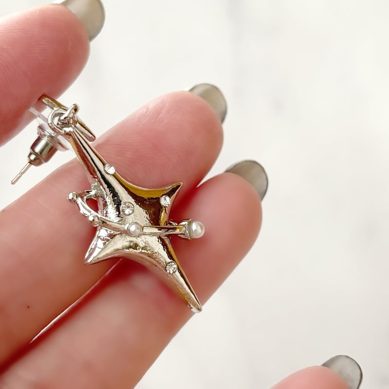 アクセサリー h'eres / F brooch F BROOCH – h'eres
