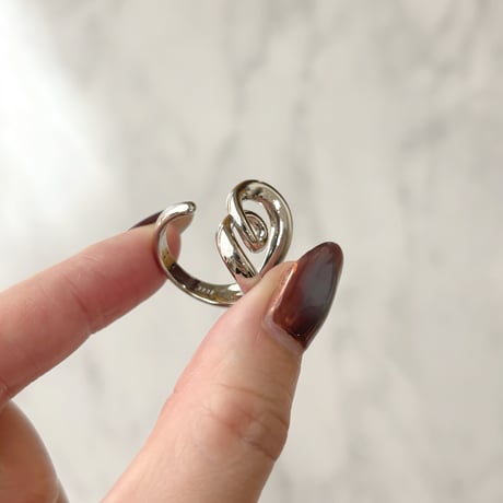 ring 308