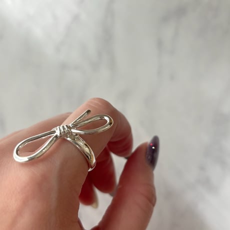 ring 320
