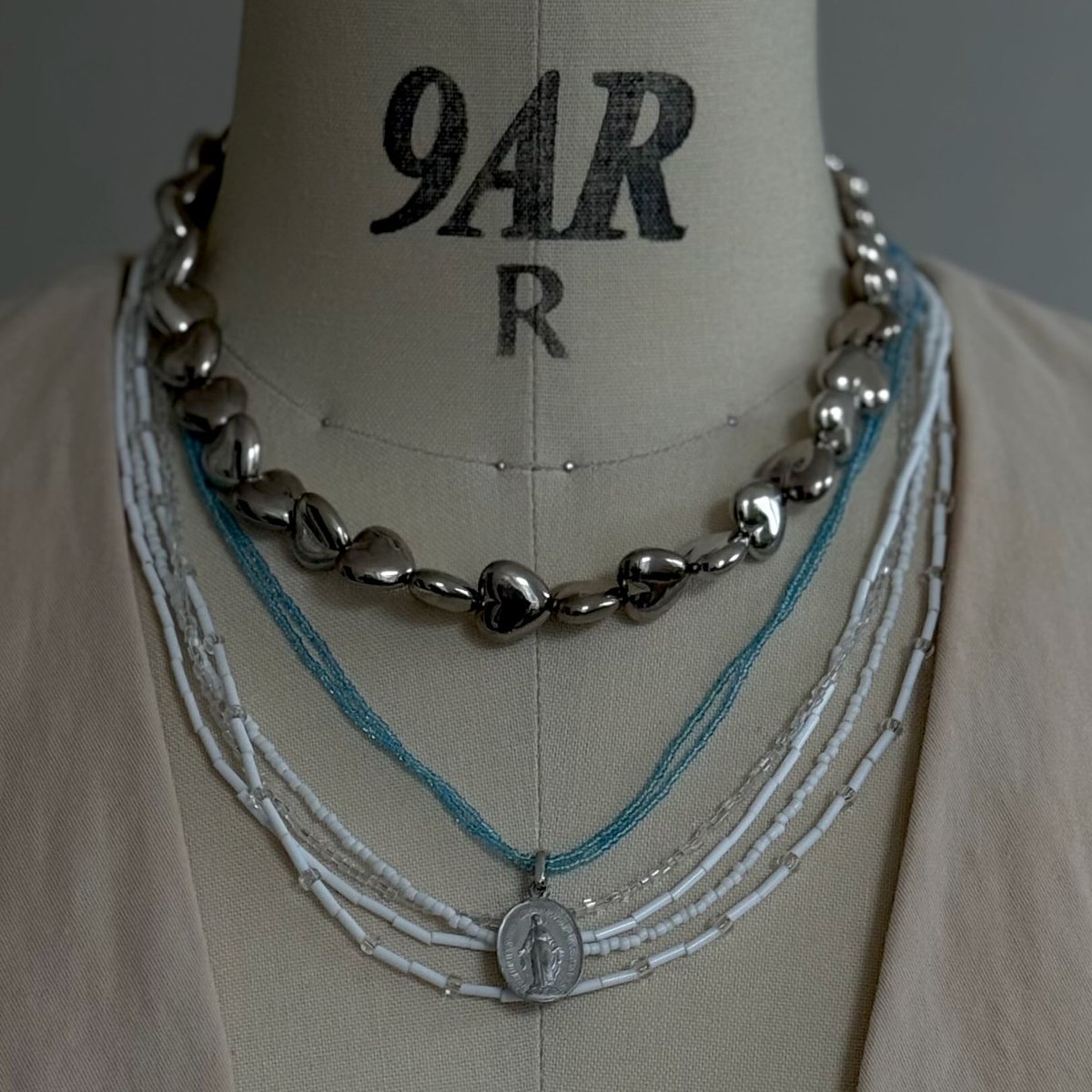 92】フランス アンティーク 銀製 メダイ ネックレス カニ刻印 ガラス