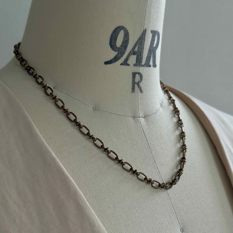 時をまとうチェーン。ヴィンテージブラスネックレス | ERIKOART