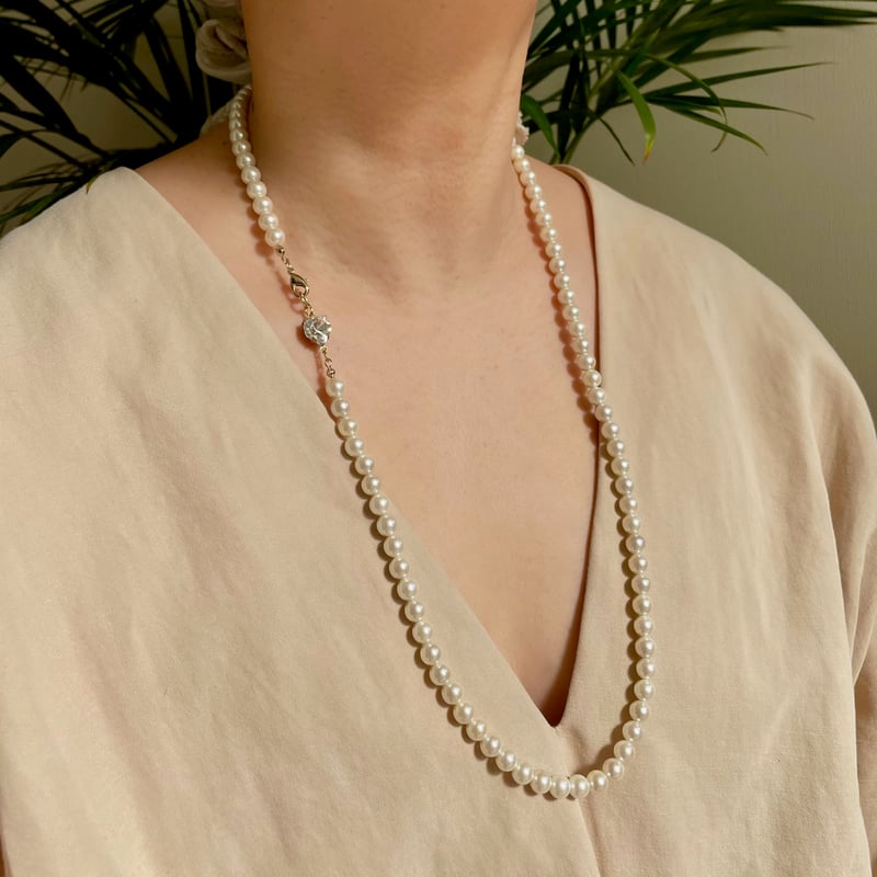 Swarovski ハート型クリスタルネックレス　ロングにもできます。 カジュアルにもOKなハート型ヴィンテージスワロフスキー