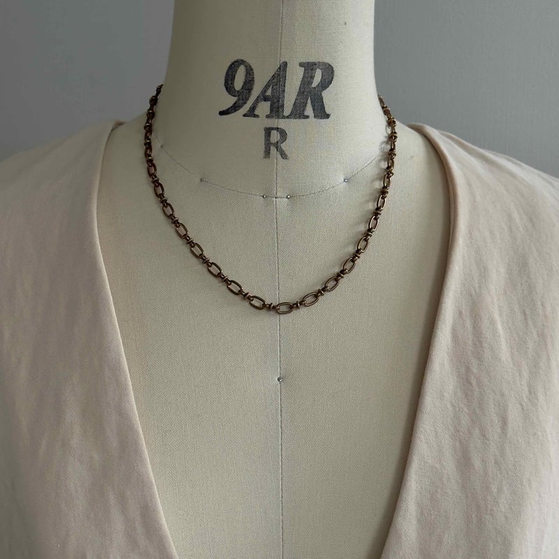 時をまとうチェーン。ヴィンテージブラスネックレス | ERIKOART