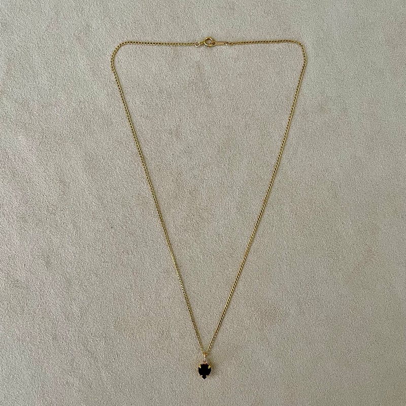 ヴィンテージスワロフスキークリスタルのハートモチーフ