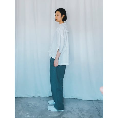 再生産アイテム　リネン2タックストレートパンツ　グレー
