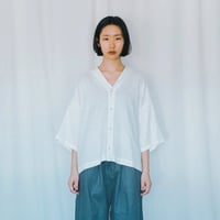 再生産アイテム　リネンセーラーカラーブラウス　ホワイト