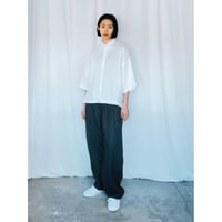 再生産アイテム　リネン2タックストレートパンツ　ブラック