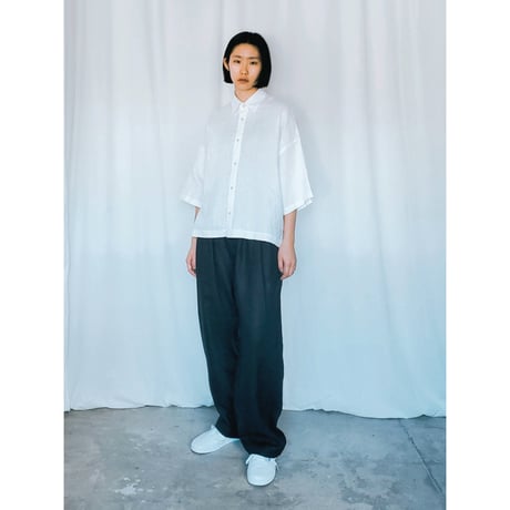 再生産アイテム　リネン2タックストレートパンツ　グレー