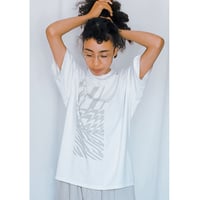 バインダーネックTシャツ