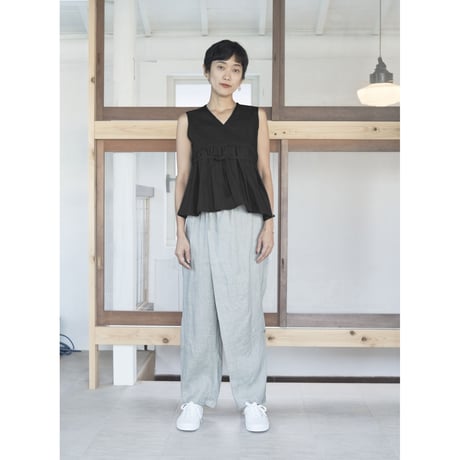 Kubuni1024-2　ノンスリーブカシュクールブラウスブラック