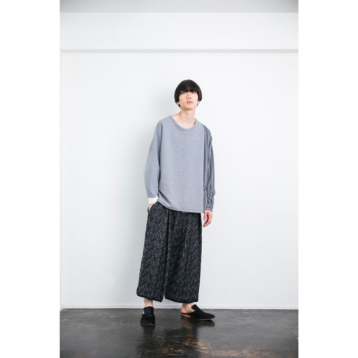 sneeuw レイヤープルオーバー（grey） | freestylefree