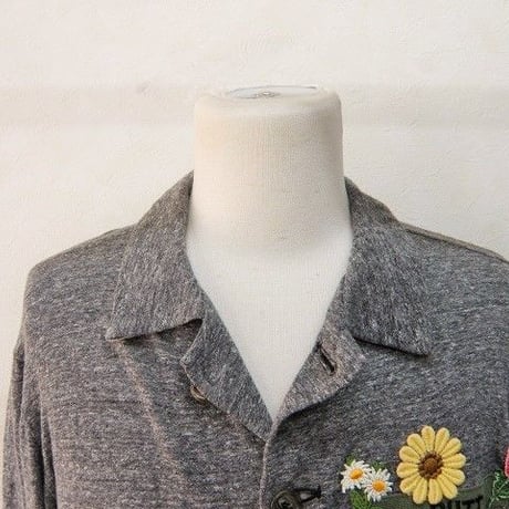 gilet　アーミーフラワーシャツ
