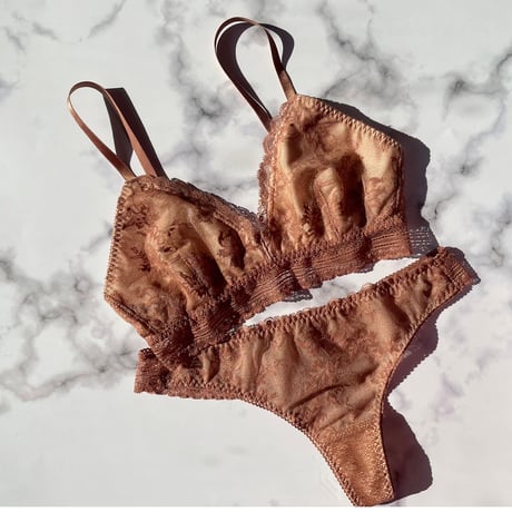 Serruria Bralette（パッド込み）｜Mocha