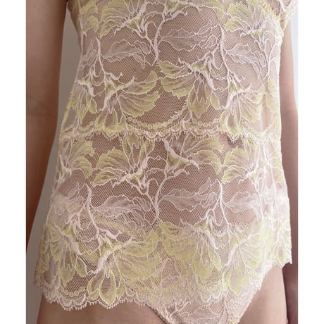 Lily All Lace BraCamisole（パッド込み）｜Yellow