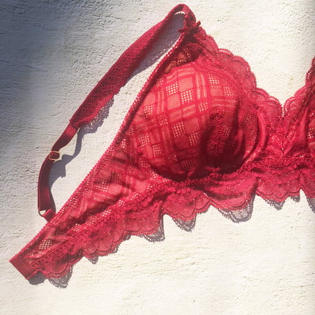 Love Red Bralette（パッド込み）
