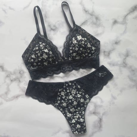 Fairy Bralette（パッド込み）｜Navy