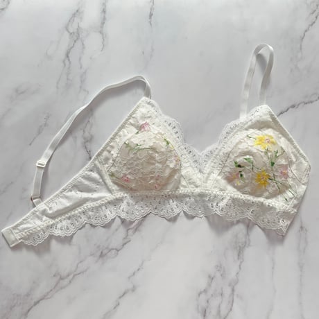 Flower Garden Bralette（パッド込み）｜White