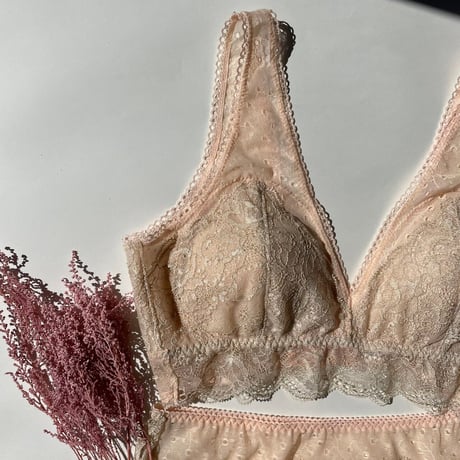 Jasmine Pink Beige Long Bralette（パッド込み）