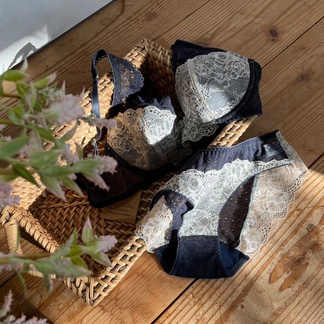 Jasmine Underwire Bra｜Navy