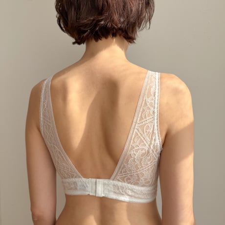 Amary Long Bralette（パッド込み）｜White
