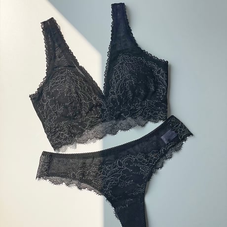 Polka Dot Thong｜Black