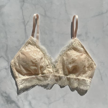 Lilac Bralette（パッド込み）｜Vanilla