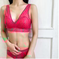 Freesia Long Bralette（パッド込み）｜Vivid Pink