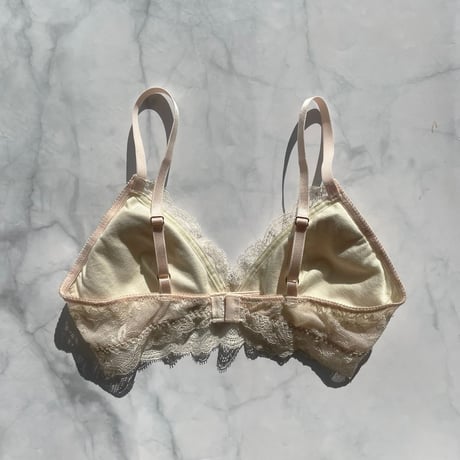 Lilac Bralette（パッド込み）｜Vanilla