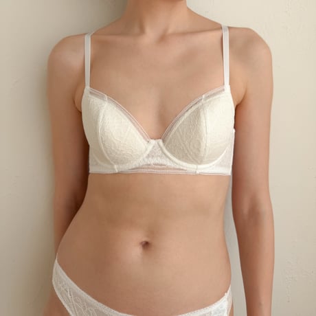 Amary 3/4 Cup Underwire Bra｜White