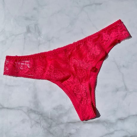 Freesia Thong｜Vivid Pink