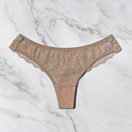 Dot Strapless set Thong｜Beige