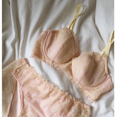 Peach Rose Underwire Bra｜Bavy Pink