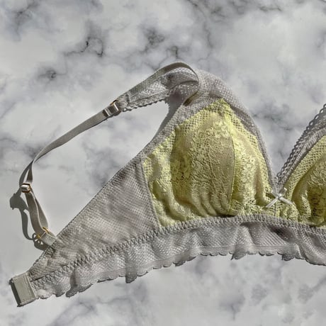 Floral Bralette（パッド込み）｜Gray