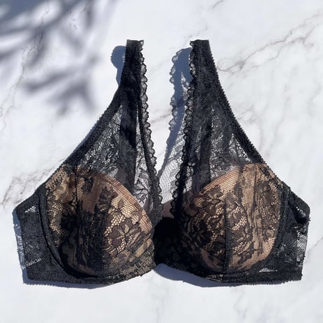 Viola Black Plunge Underwire Bra｜Black