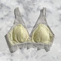 Floral Bralette（パッド込み）｜Gray