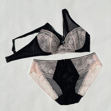 Floral Bikini｜Black