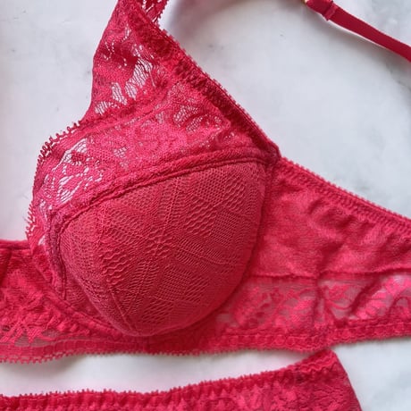 Freesia Underwire Bra｜Vivid Pink